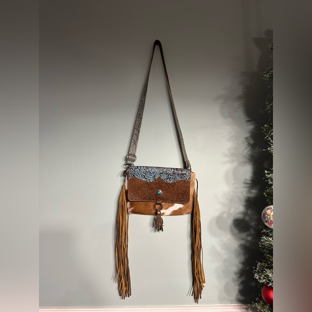 Myra Crossbody Bag